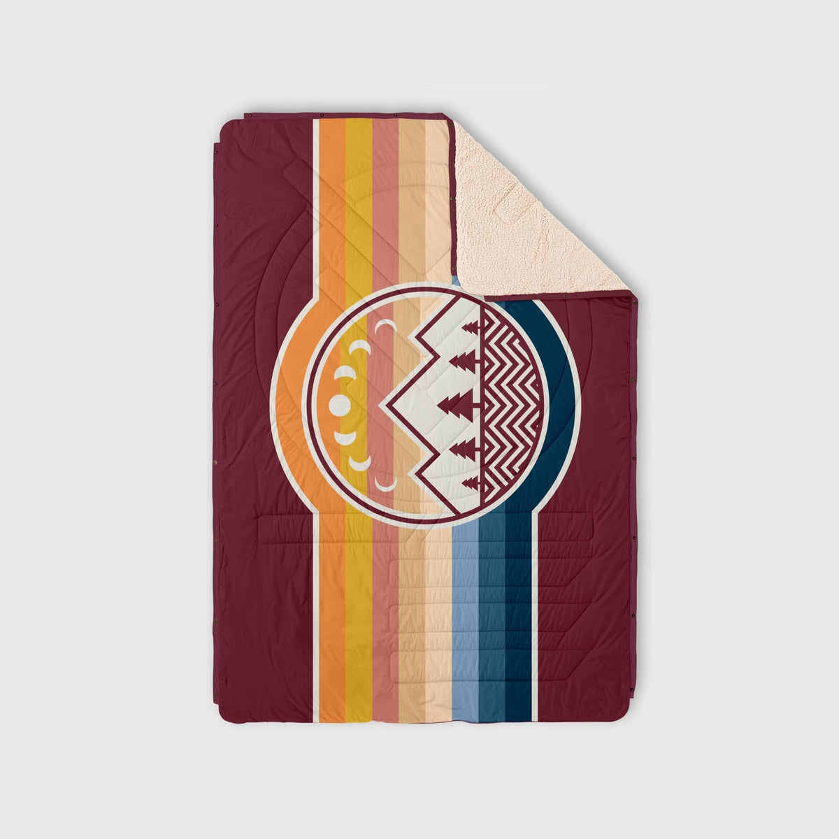 VOITED CloudTouch® Indoor/Outdoor Camping Blanket - Camp Vibes / Berry Blankets VOITED