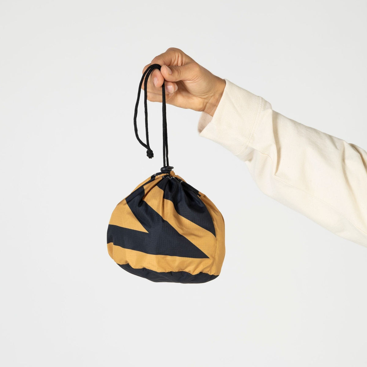 VOITED Hat In The Clouds - Black Accessories VOITED