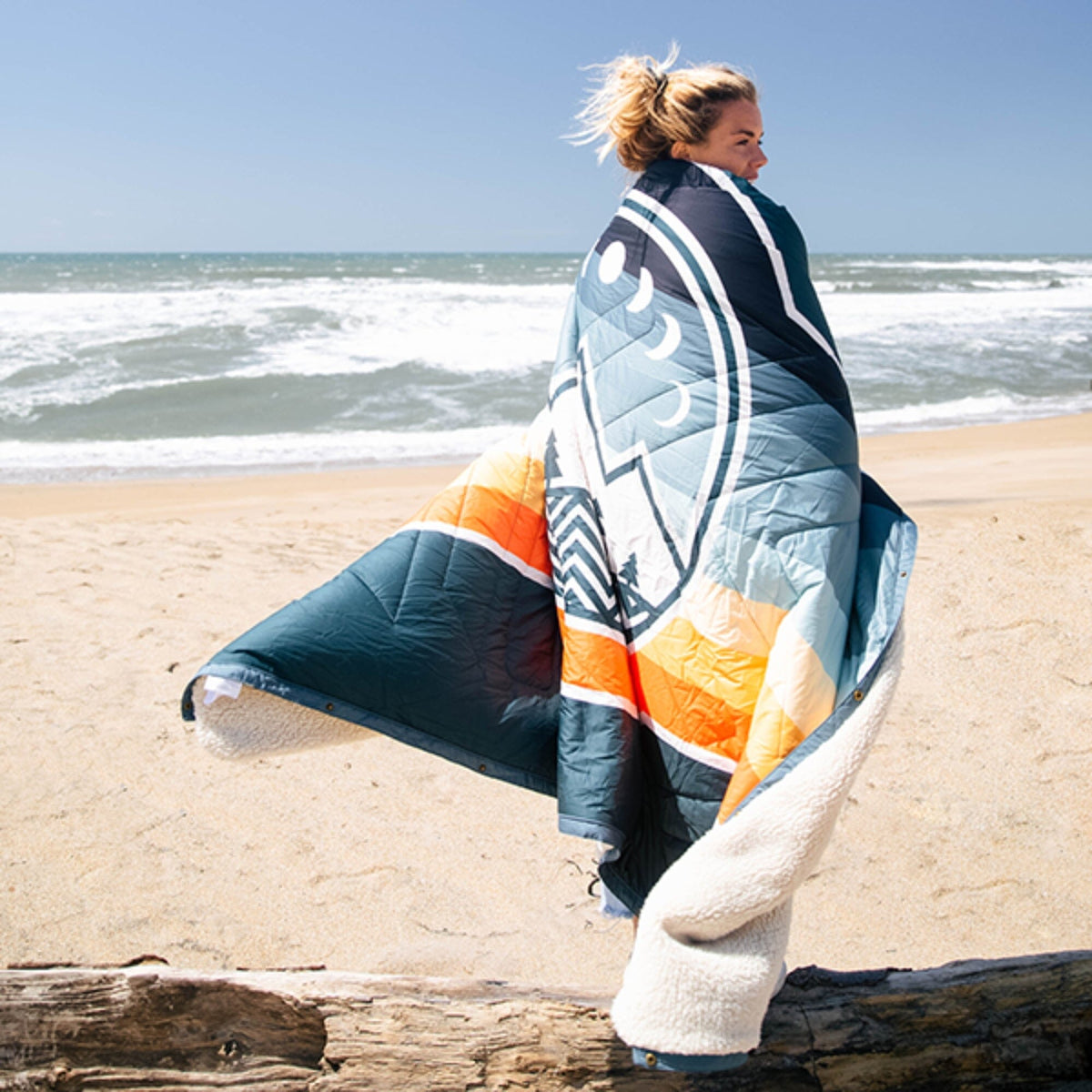VOITED CloudTouch® Indoor/Outdoor Camping Blanket - Camp Vibes / Greengabel Blankets VOITED