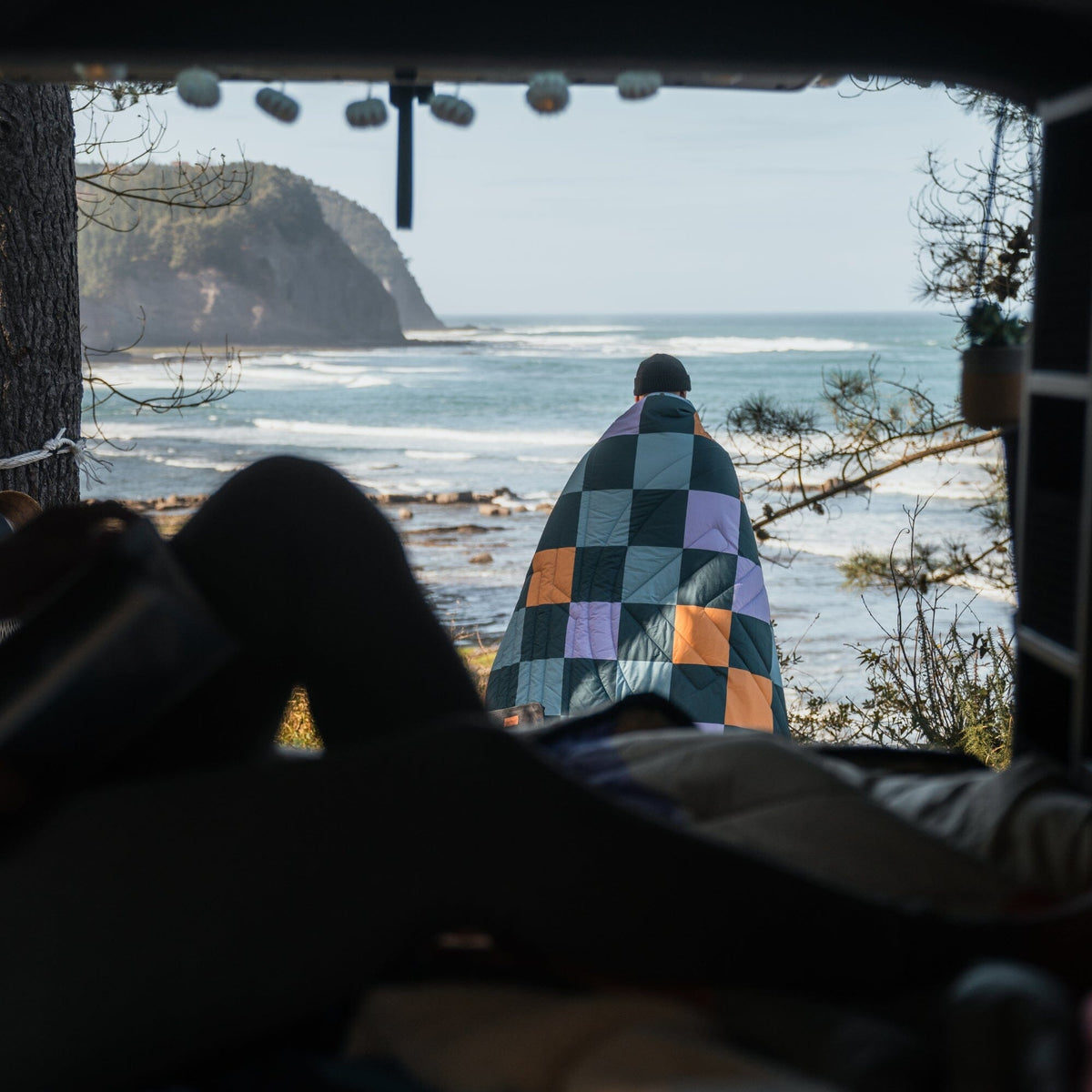 VOITED Recycled Ripstop Outdoor Camping Blanket - Cheeckers Blankets VOITED