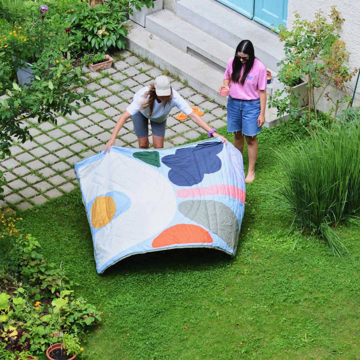 VOITED Recycled Ripstop Outdoor Camping Blanket - Playtime/Olive Blankets VOITED