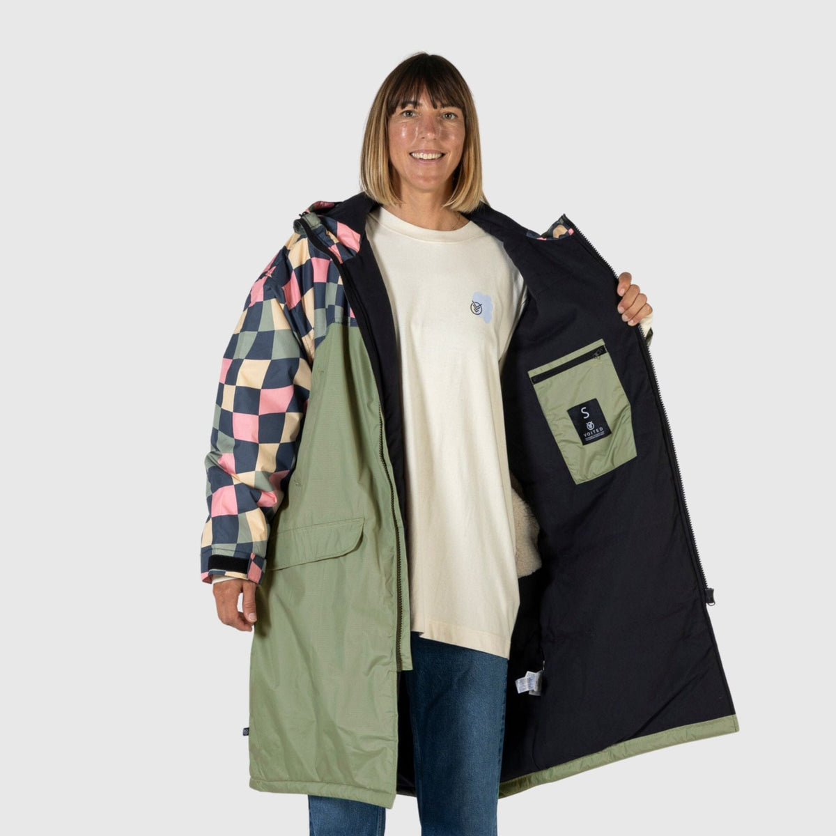 VOITED 3rd Edition Outdoor Changing Robe & Drycoat for Surfing, Camping, Vanlife & Wild Swimming - Wavecheck Changewear VOITED