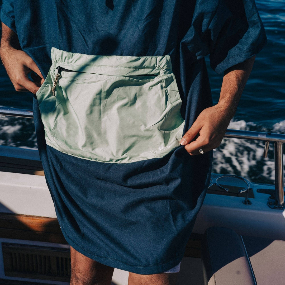 VOITED Micro Fleece Poncho - Ocean Navy/Cameo Green Changewear VOITED