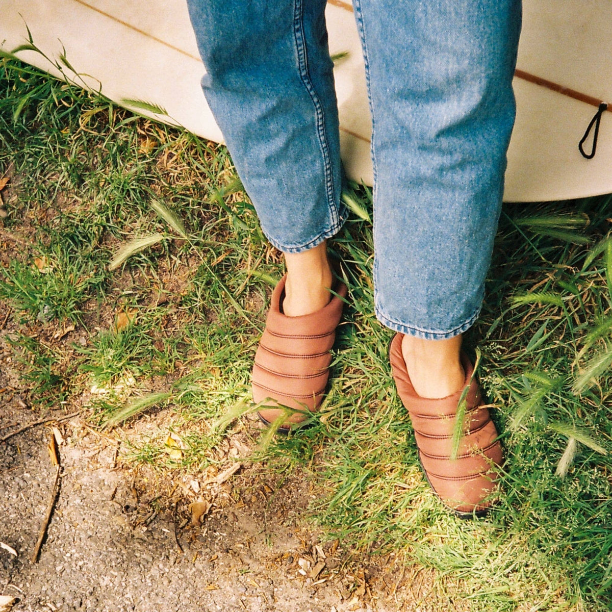 VOITED Soul Slipper - Lightweight, Indoor/Outdoor Camping Slippers - Chocolate Footwear VOITED