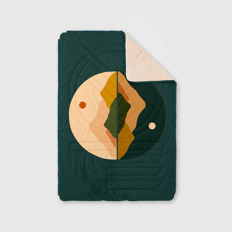 VOITED CloudTouch® Indoor/Outdoor Camping Blanket - Day & Night Blankets VOITED