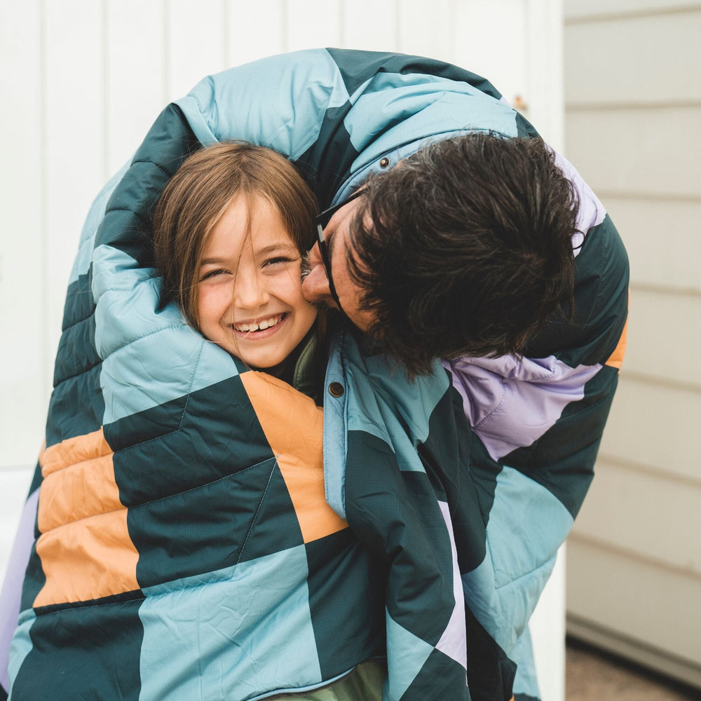 VOITED Mini Traveler Cream Indoor / Outdoor Camping Blanket - Cheeckers