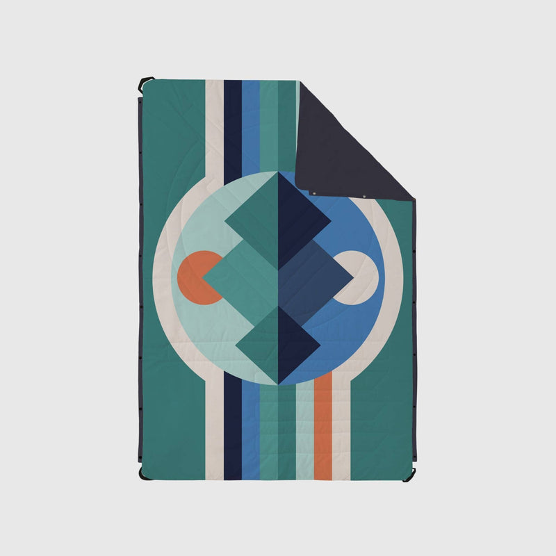 VOITED Compact Picnic & Beach Blanket - Luna Creek Blankets VOITED 