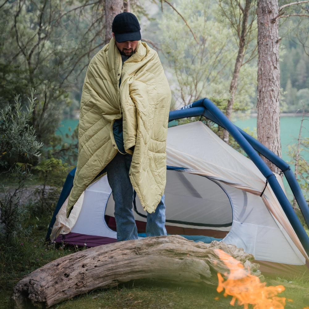 VOITED Recycled Ripstop Outdoor Camping Blanket - Green Gables / Dusty Sand
